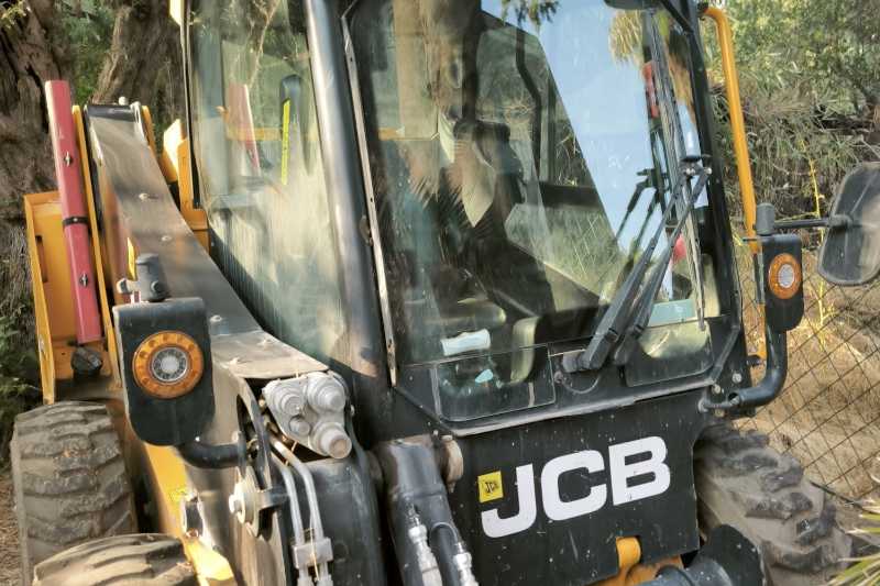 OmecoHub - Immagine JCB 210